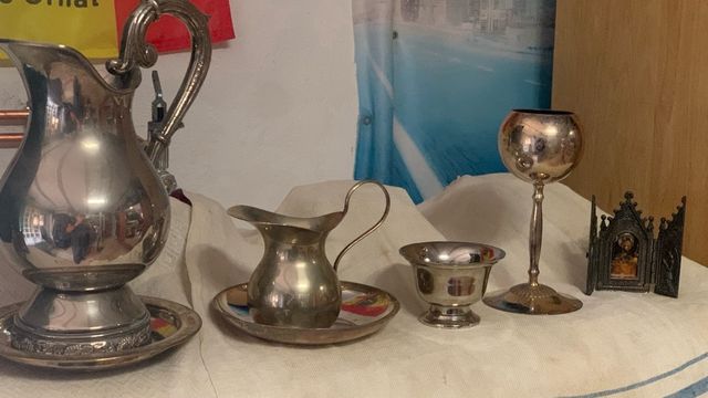 SET DI 2 PEZZI ALBACA - 2 TRITTICI DI SANTIAGO APOSTOL