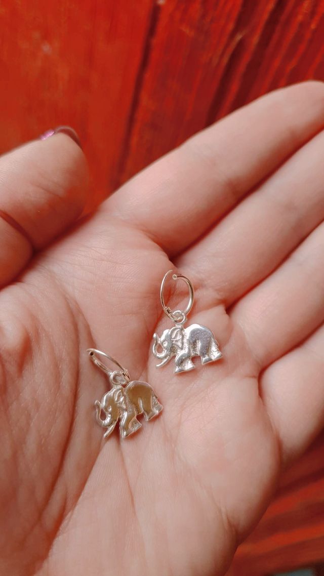 Aros de plata de ley pequeños colgante de elegante