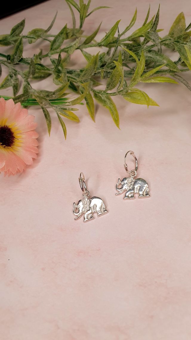 Aros de plata de ley pequeños colgante de elegante