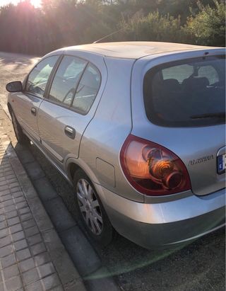 Nissan Almera 2004