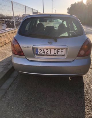 Nissan Almera 2004
