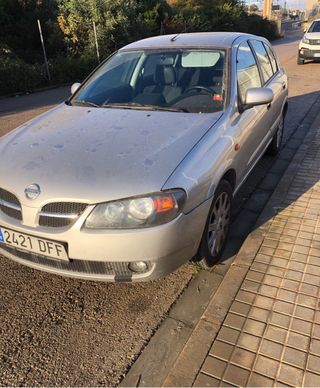 Nissan Almera 2004