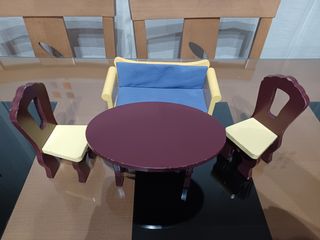 Lote muebles para muñecas maniqui.