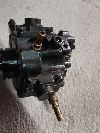 Bomba  de inyección 2.2 hdi