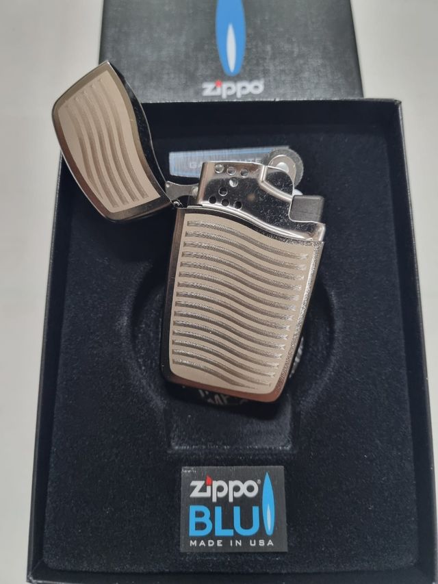 ZIPPO BLU DE GAS NUEVO