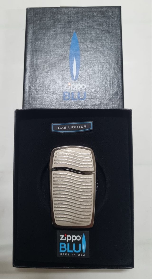 ZIPPO BLU DE GAS NUEVO
