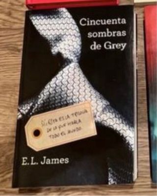 CINCUENTA SOMBRAS DE GREY.