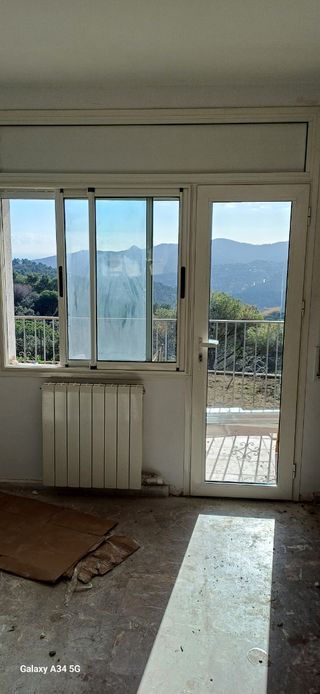 Fabricación-instalación ventanas puertas  persiana
