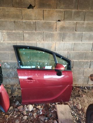 Puerta delantera derecha Opel Meriva b 