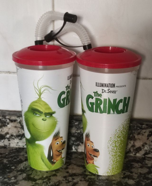 Lote 2 vasos de el Grinch 