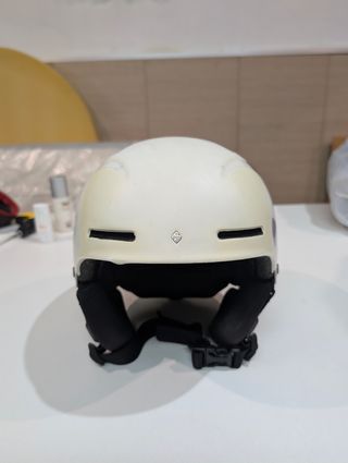 Casco ski y snowboard