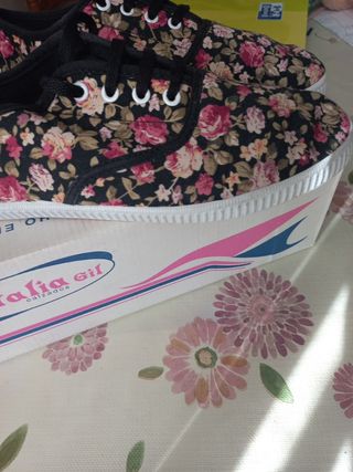 Zapatillas lona para Pastora número 39