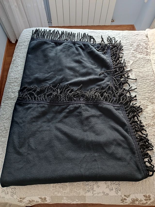 Mantón de invierno regional