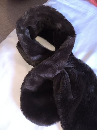 Bufanda de piel sintética