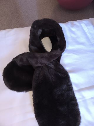 Bufanda de piel sintética