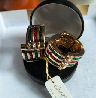 Impresionante pendientes antiguos chapado en oro 