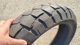 Michelin anake adventure motos 