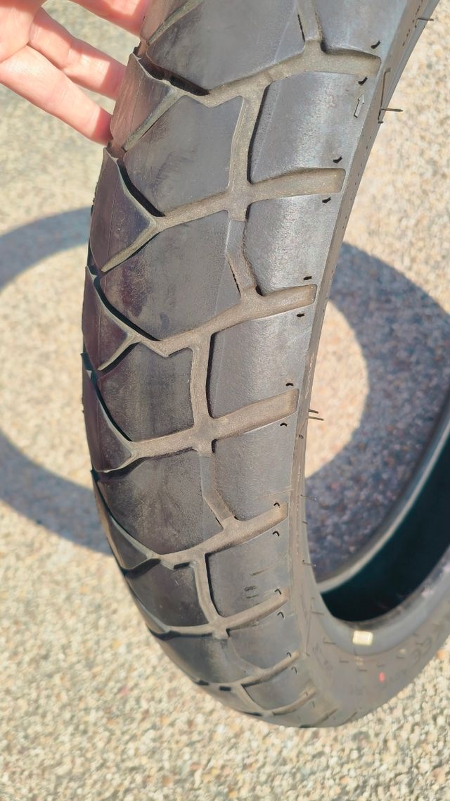 Michelin anake adventure motos