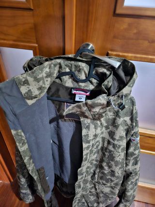 Chaqueta nieve Columbia + Guantes Salomon