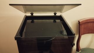 EQUIPO MUSICA AIWA CON MUEBLE