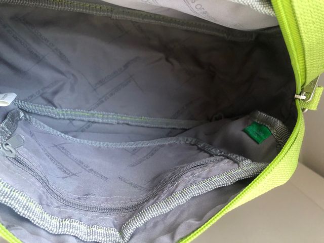 Neceser Unite color of benetton verde lima