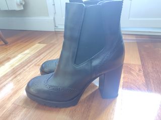 Botín piel negro zara 39