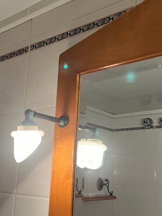 Espejo, toallero, repisa y acc. papel higiénico
