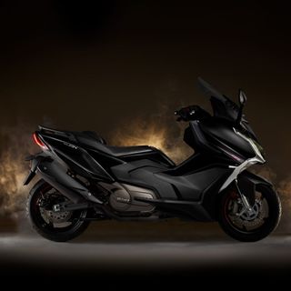 Nuevo KYMCO AK550 Premium