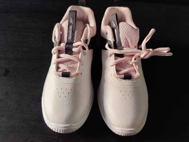 Zapatillas Reebok NUEVAS A ESTRENAR