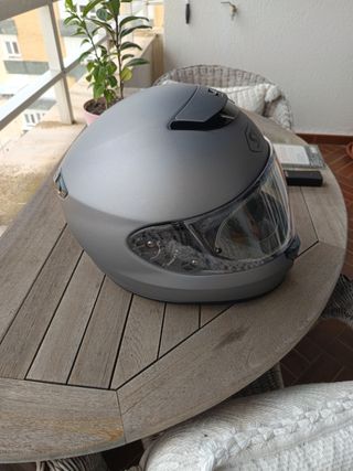 Casco de moto shoei qwest