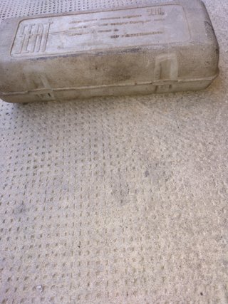 Caja Herramientas y + cosas Seat 850