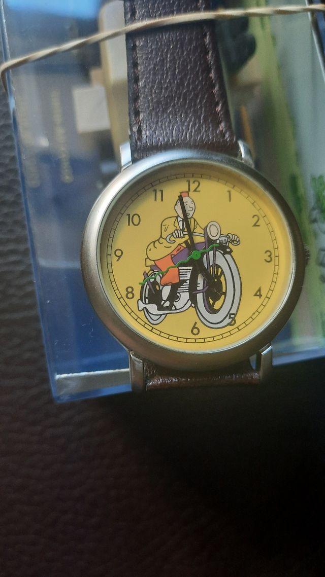 Tintin auto e orologio da collezione