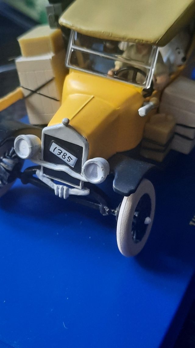 Tintin auto e orologio da collezione