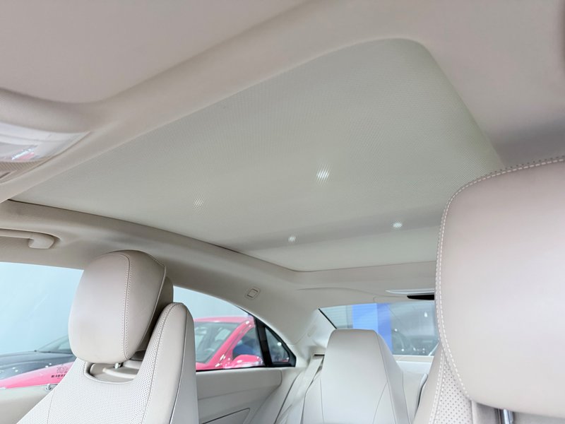 Mercedes-Benz Clase E 2010, foto 8