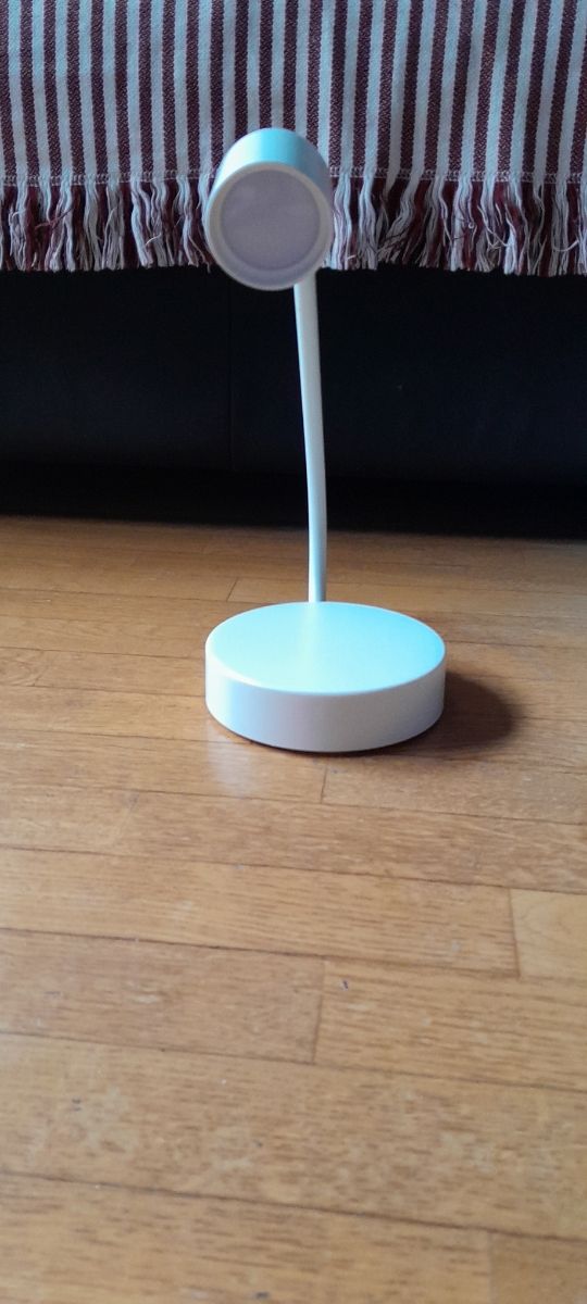 Lamparilla mesa luz led flexible sin cable