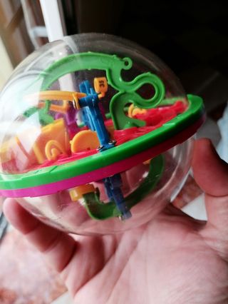 Bola Mágica Puzzle 3D