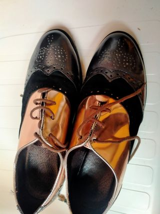 Zapatos de Charol y piel