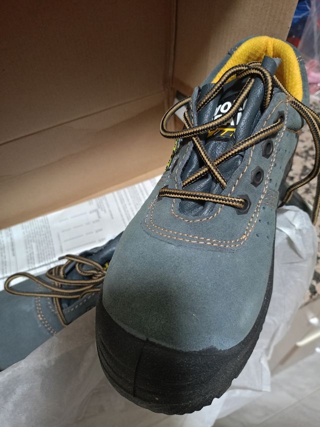 Zapatos seguridad N°36