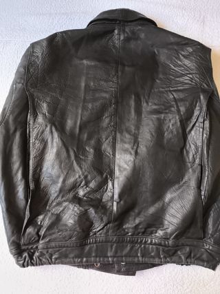 CAZADORA CUERO MOTERO NEGRA TALLA GRANDE 48/50