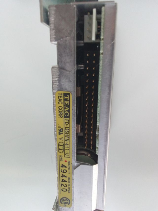 PC XT FLOPPY DISK DRIVE vecchio computer colore nero