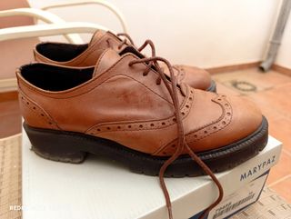 Zapatos de cordones mujer