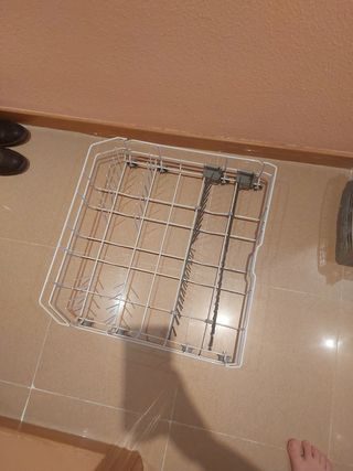 Cesta de lavavajillas