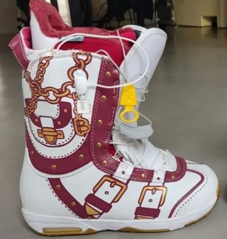 BOTAS SNOWBOARD BURTON TALLA 41 UN SOLO USO