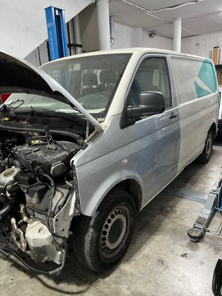Volkswagen Transporter T5 2005