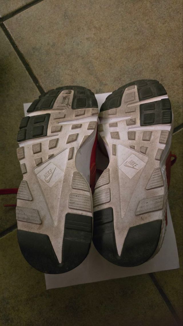 Nike huarache talla 40