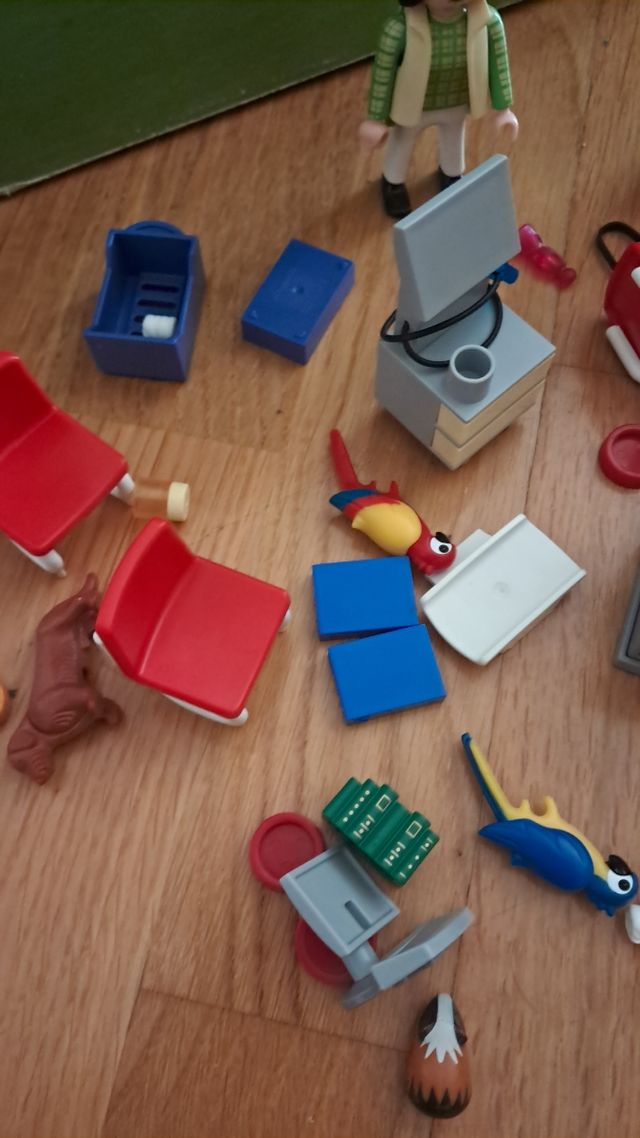 Maletín playmobil clinica veterinaria