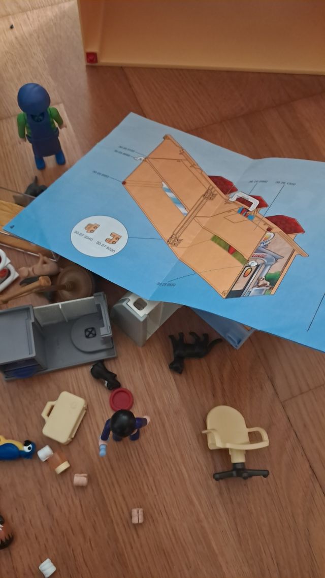 Maletín playmobil clinica veterinaria