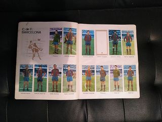 Album cromos Liga española de fútbol año 1969.