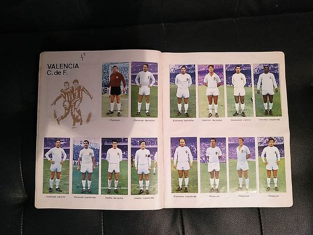 Album cromos Liga española de fútbol año 1969.