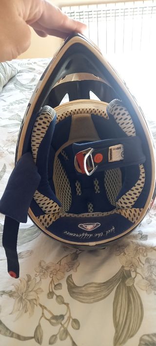 Casco airoh